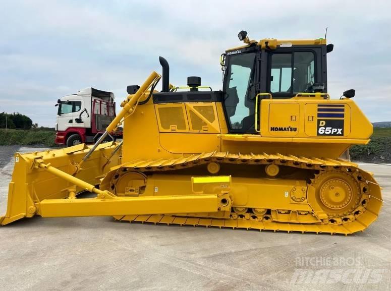 Komatsu D 65PX-18 Rupsdozers