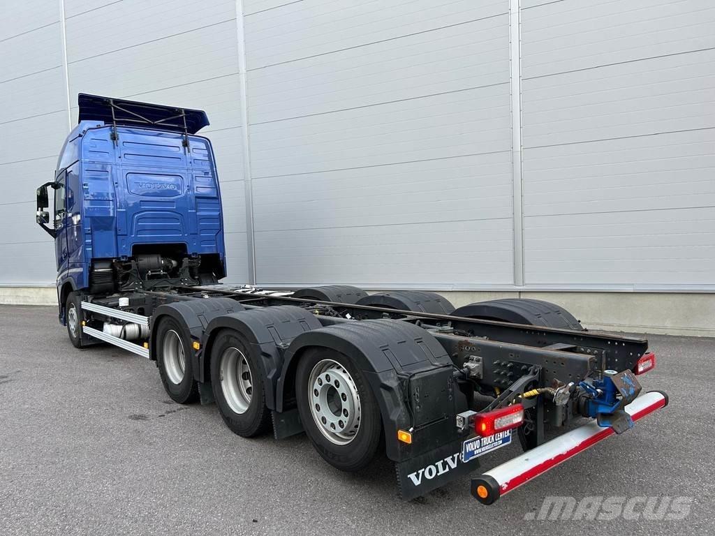Volvo FH Chassis met cabine