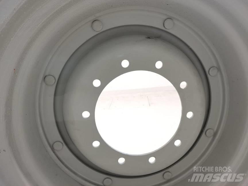 Valtra T R42X20  rim Banden, wielen en velgen