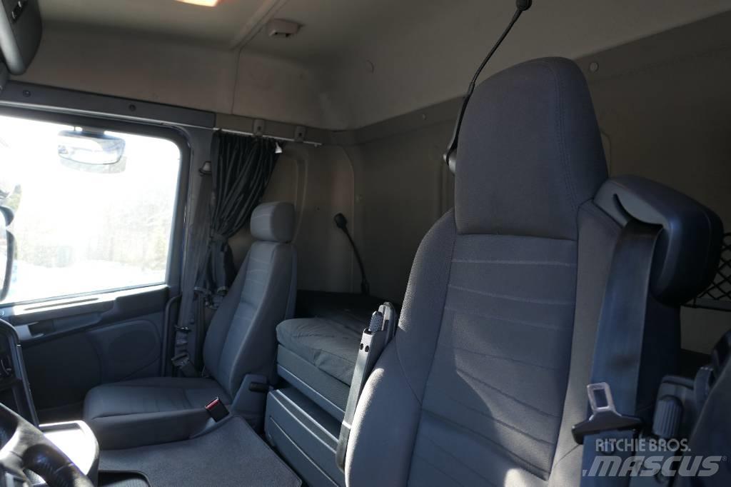 Scania G450 6x2 Vlakke laadvloer met kraan