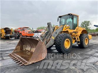 Volvo L 120 F Wielladers
