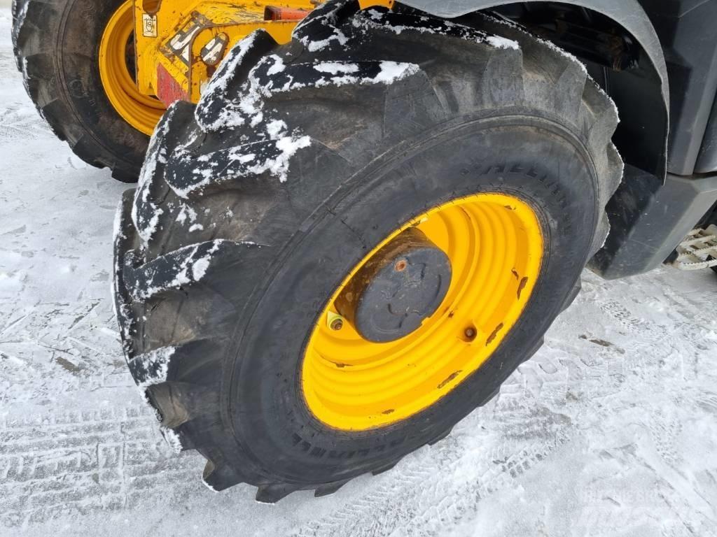 JCB 531-70 Verreikers