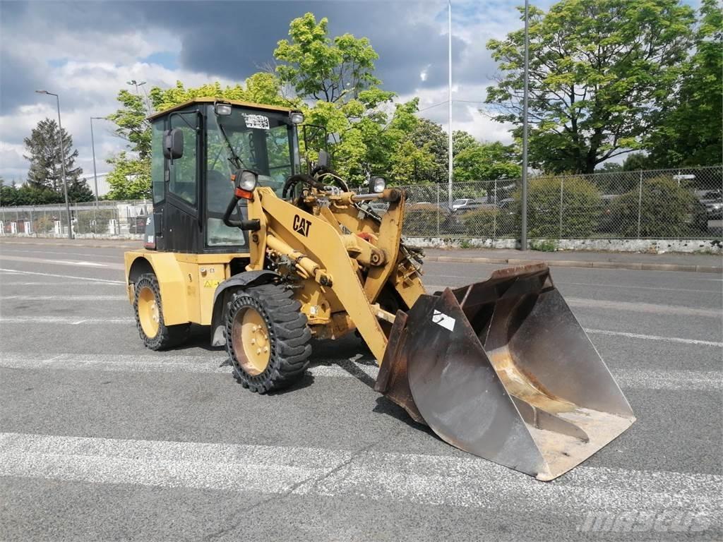 CAT 904B Overige laad- en graafmachines