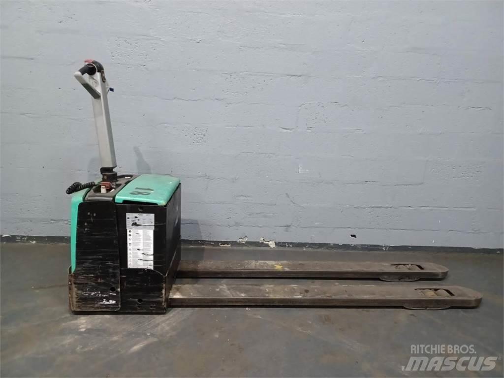 CAT NPP20M Stapelaar meeloop