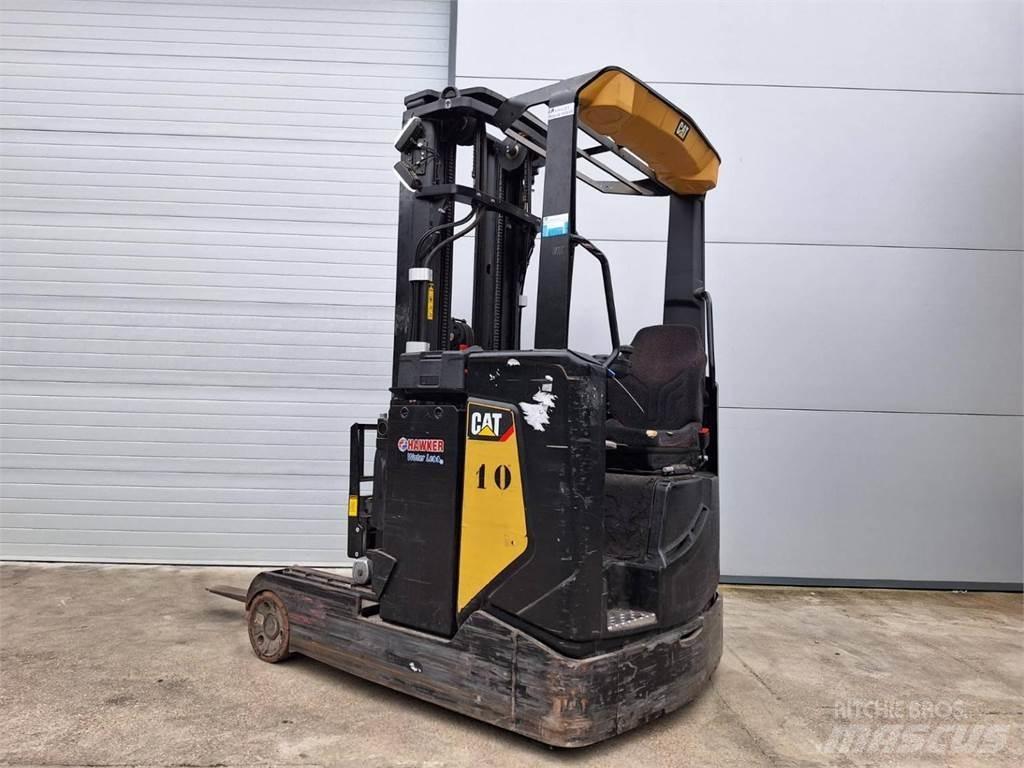 CAT NR16N2 Reachtruck voor hoog niveau