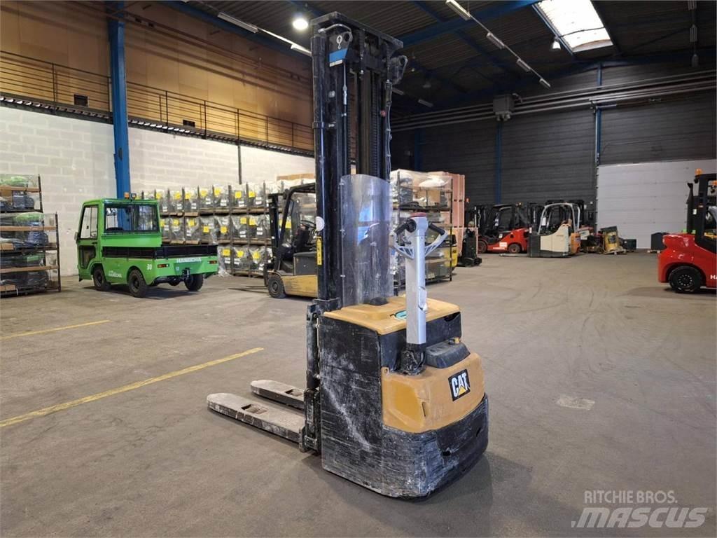 CAT NSP16N2 Stapelaar meeloop