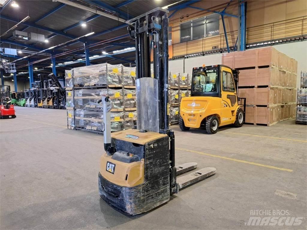 CAT NSP16N2 Stapelaar meeloop