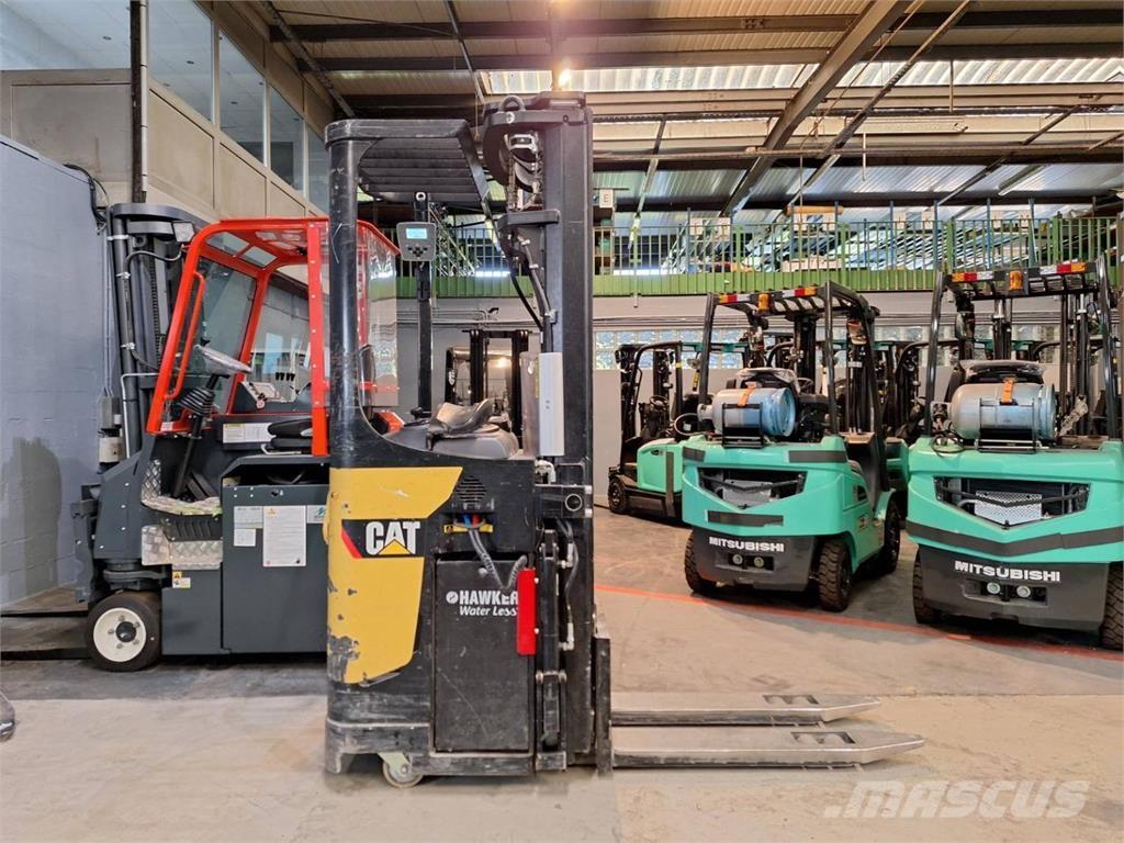 CAT NSR20N Zelfrijdende stapelaars