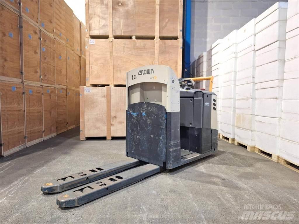 Crown GPC3020 Orderpicker voor laag niveau