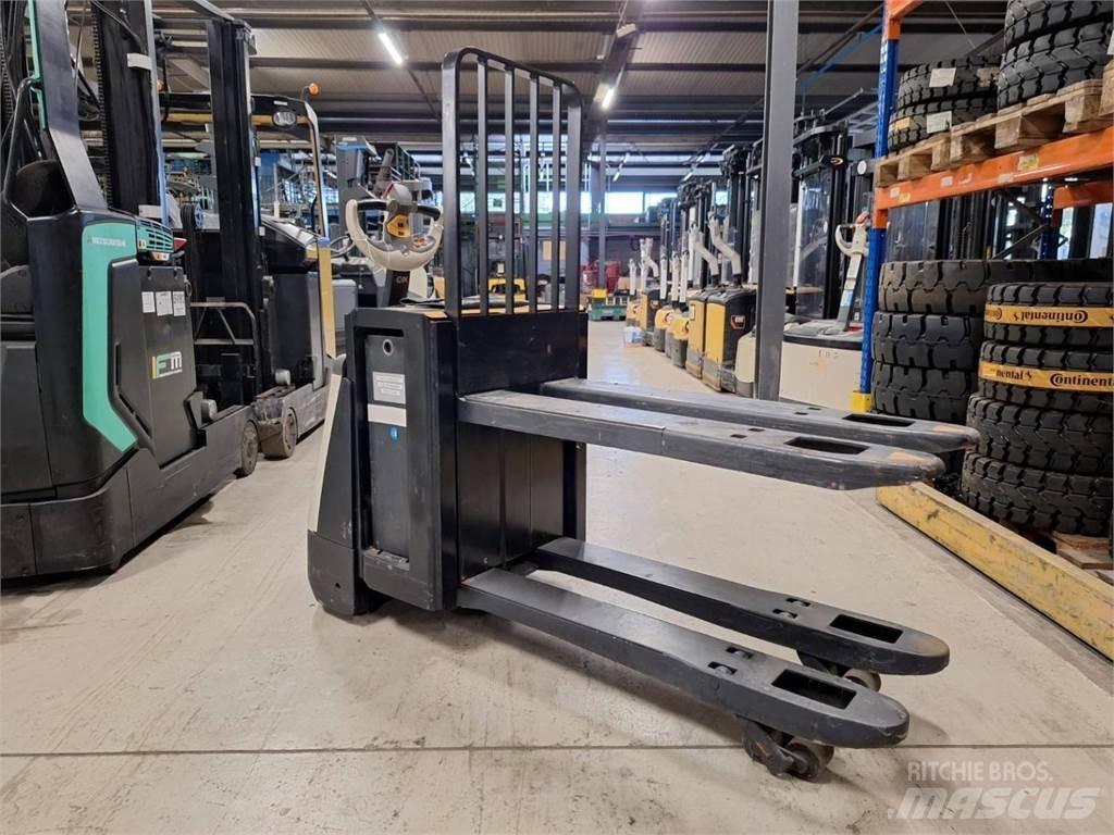 Crown WP3080 Stapelaar meeloop