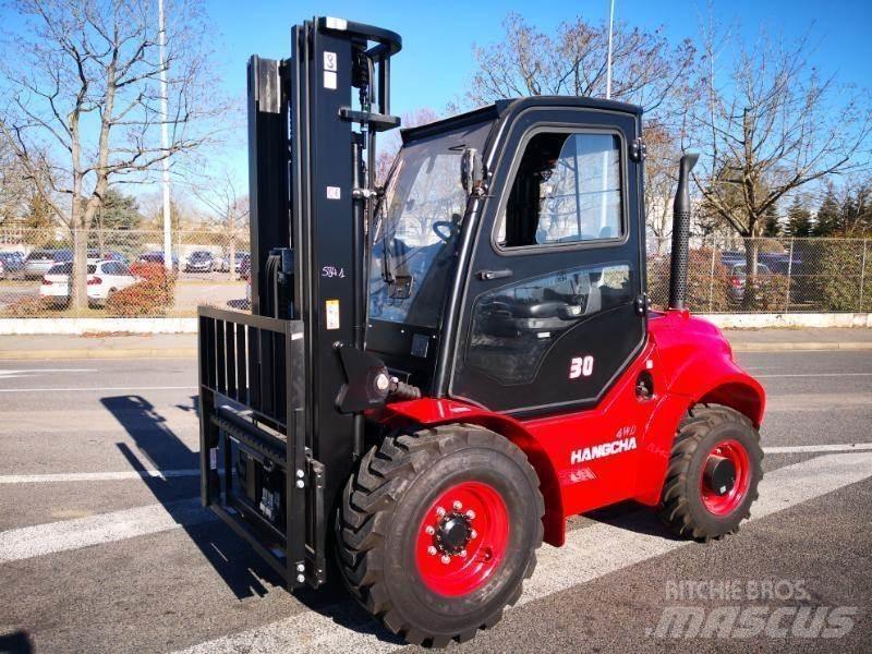 Hangcha TT30-4 Vorkheftruck voor zwaar terrein