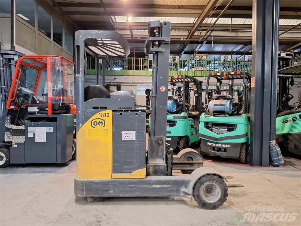 OM XRS20AC Reachtruck voor hoog niveau