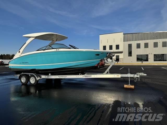  REGAL LX6 Werkboten en pontons