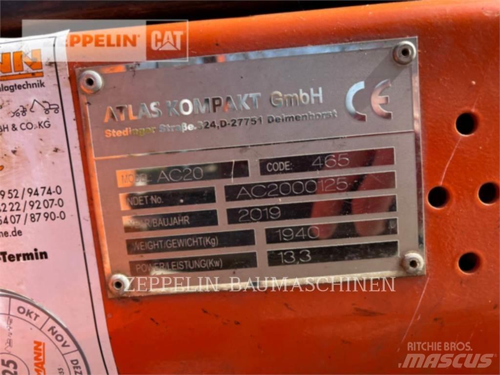 Atlas AC25F Rupsgraafmachines