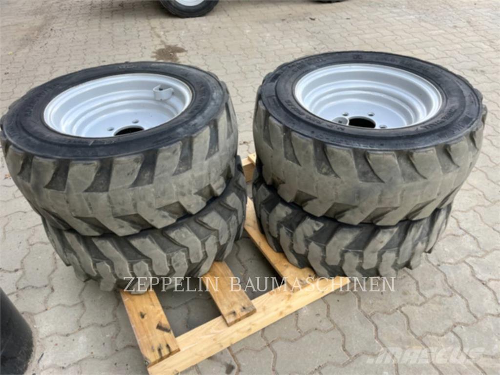 BKT PRIMÄR-PROD. KOMP. R Banden, wielen en velgen