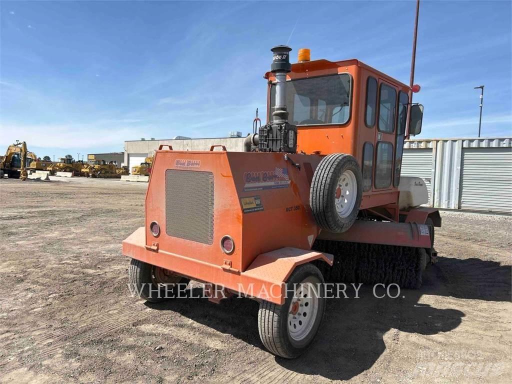 Broce BROOM 4 Veegmachines