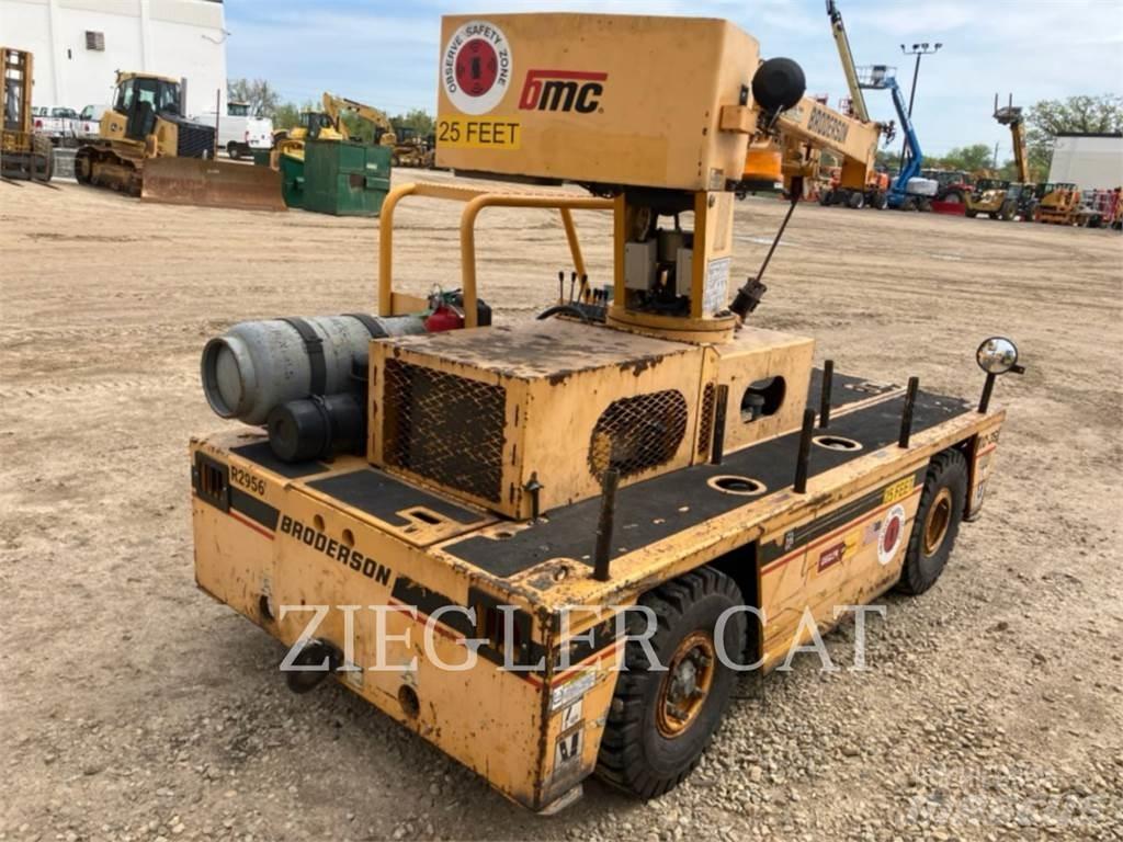 Broderson IC352F Kranen voor alle terreinen
