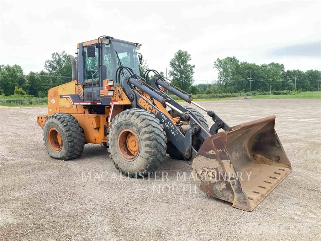 CASE 621 Wielladers