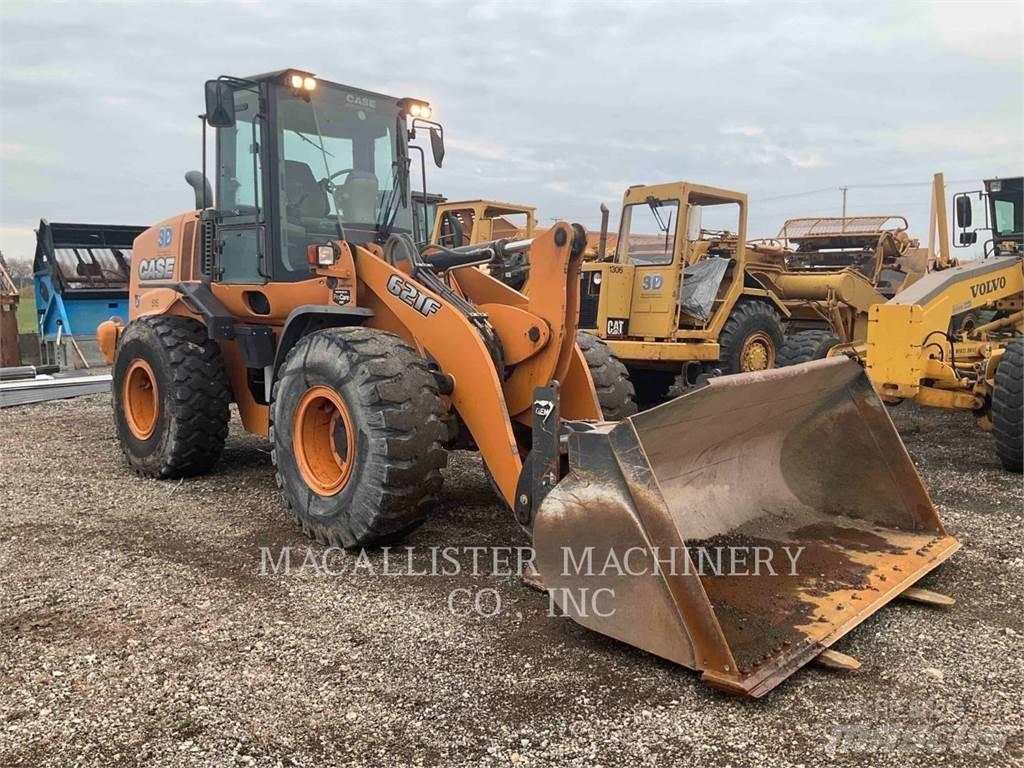 CASE 621F Wielladers