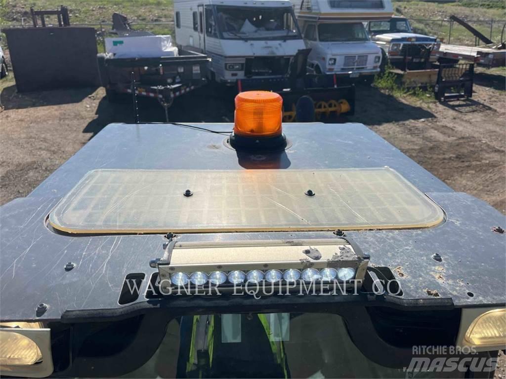 CASE SR210 Schrankladers