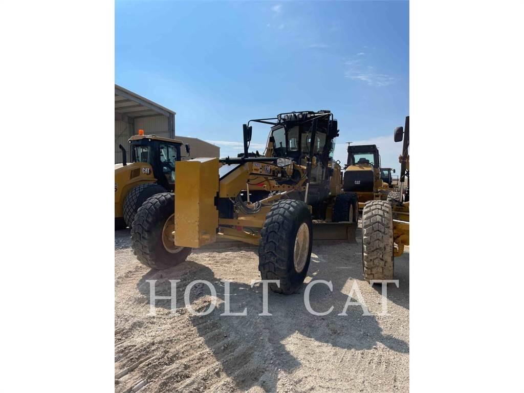 CAT 120 JOY3 Graders