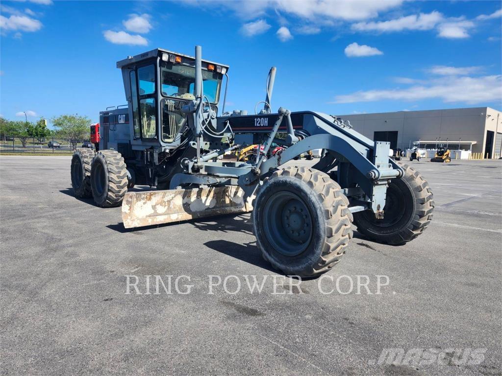 CAT 120H Graders