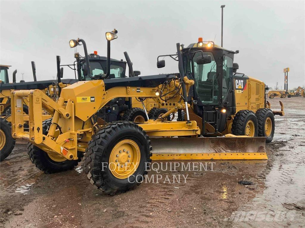CAT 12M2 Graders
