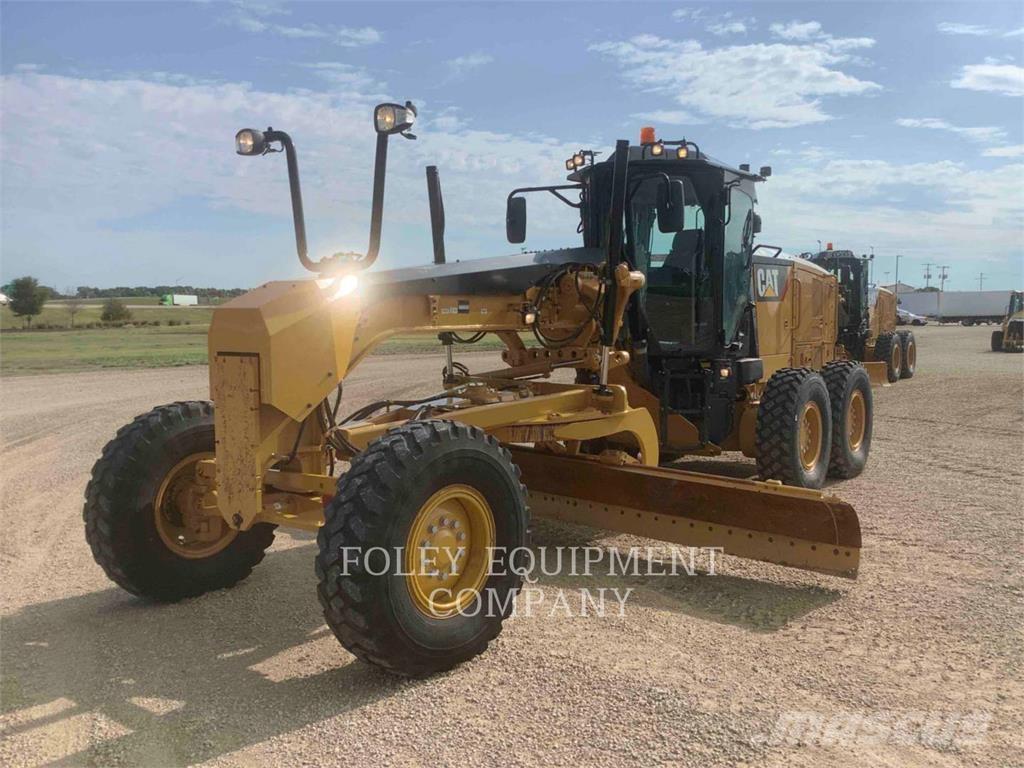 CAT 12M3 Graders