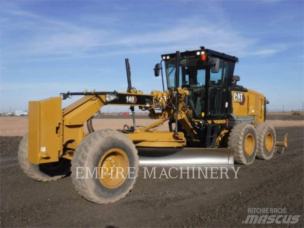 CAT 140-13 Graders