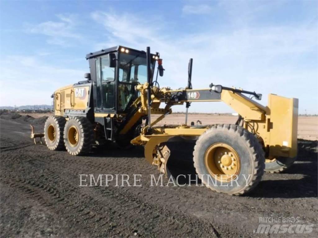 CAT 140-13 Graders