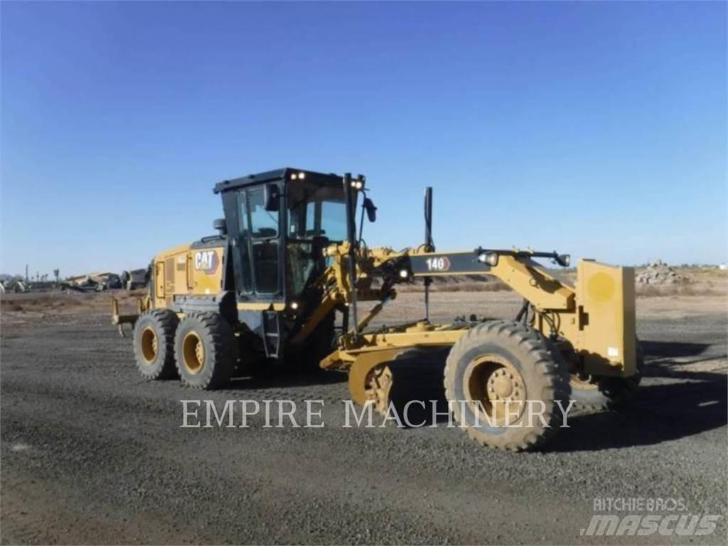 CAT 140-13 Graders