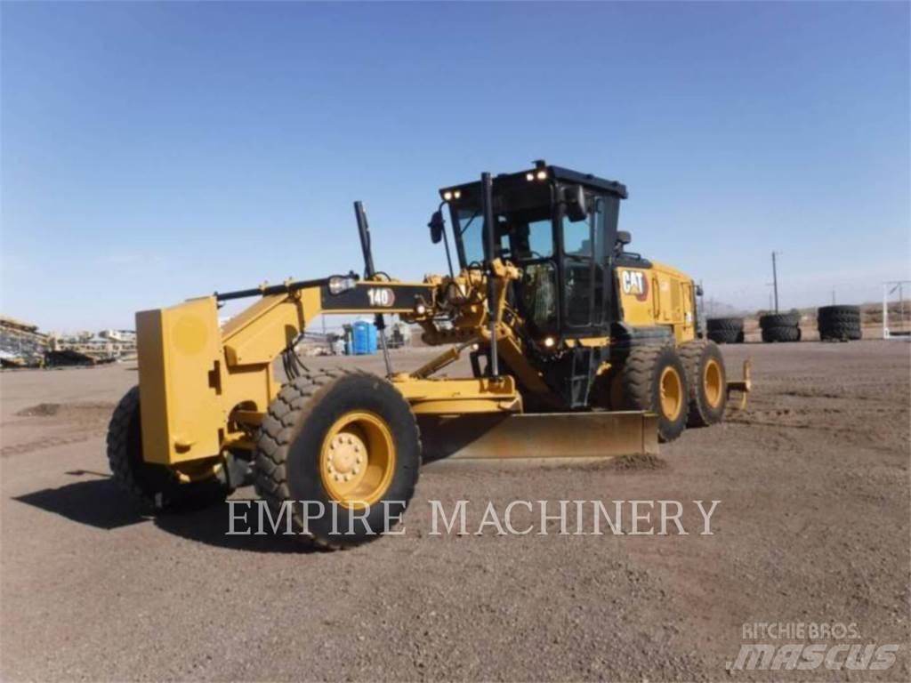 CAT 140-13 Graders
