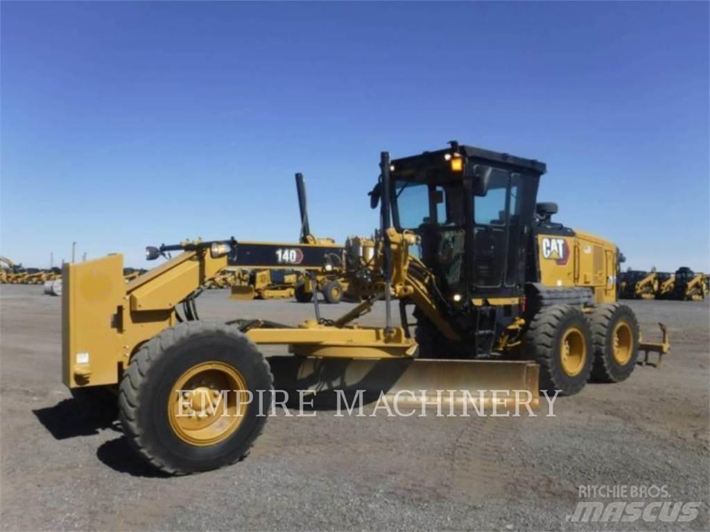 CAT 140-13 Graders