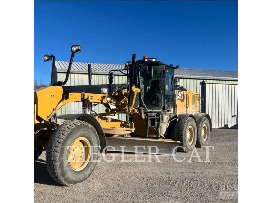 CAT 140-15 Graders