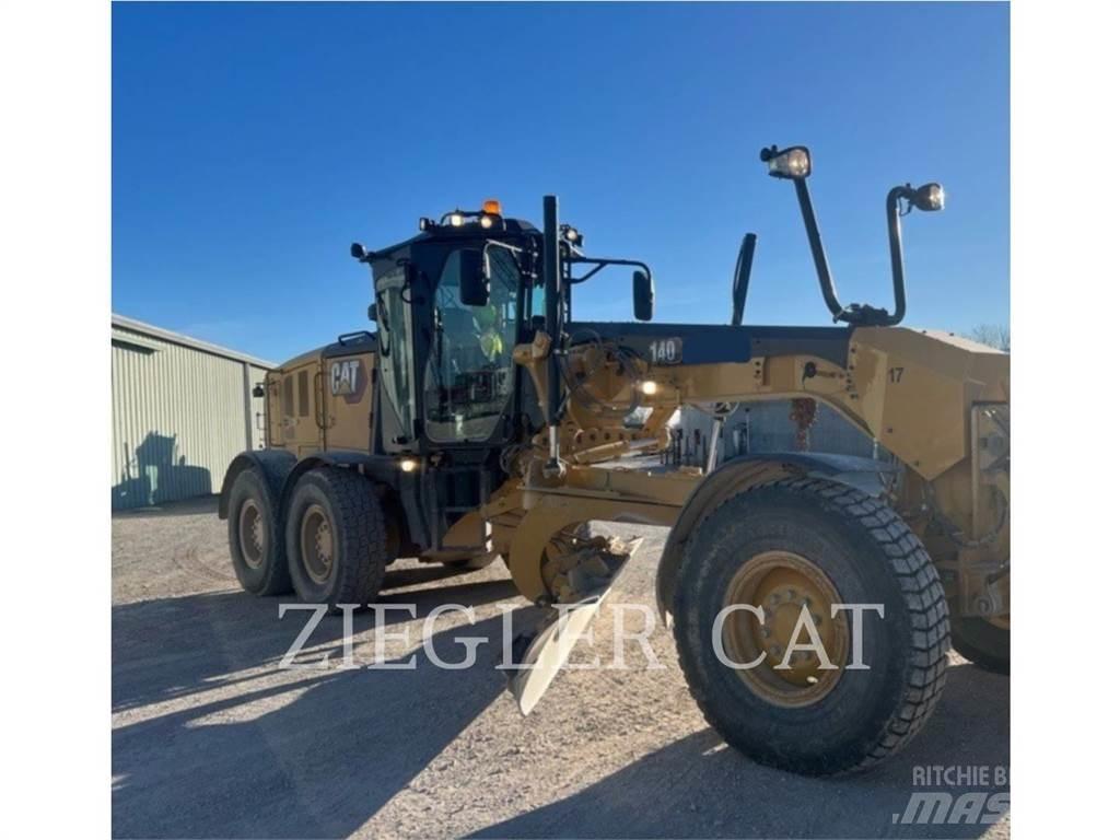 CAT 140-15 Graders