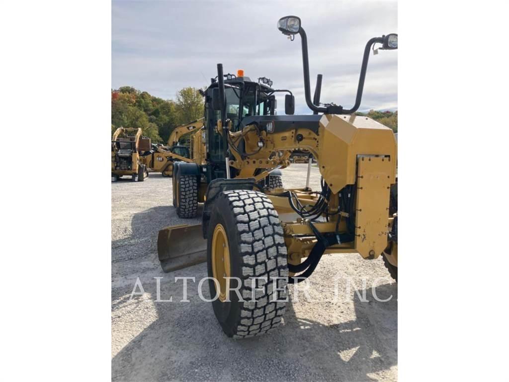 CAT 140-15AWD Graders