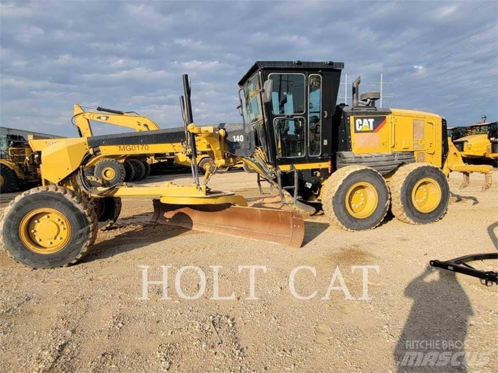 CAT 140 AWD Graders
