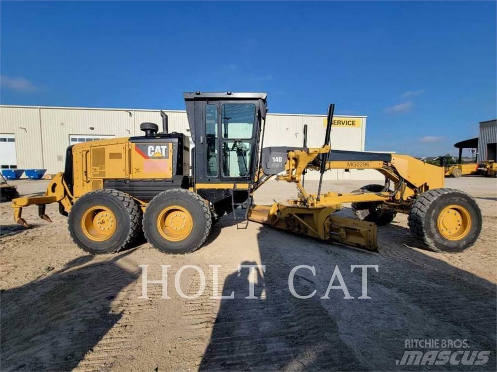 CAT 140 AWD Graders