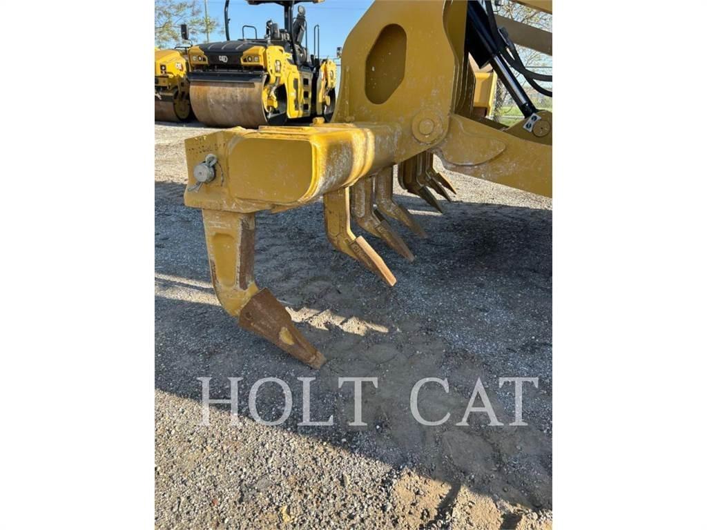 CAT 140 AWD3 Graders