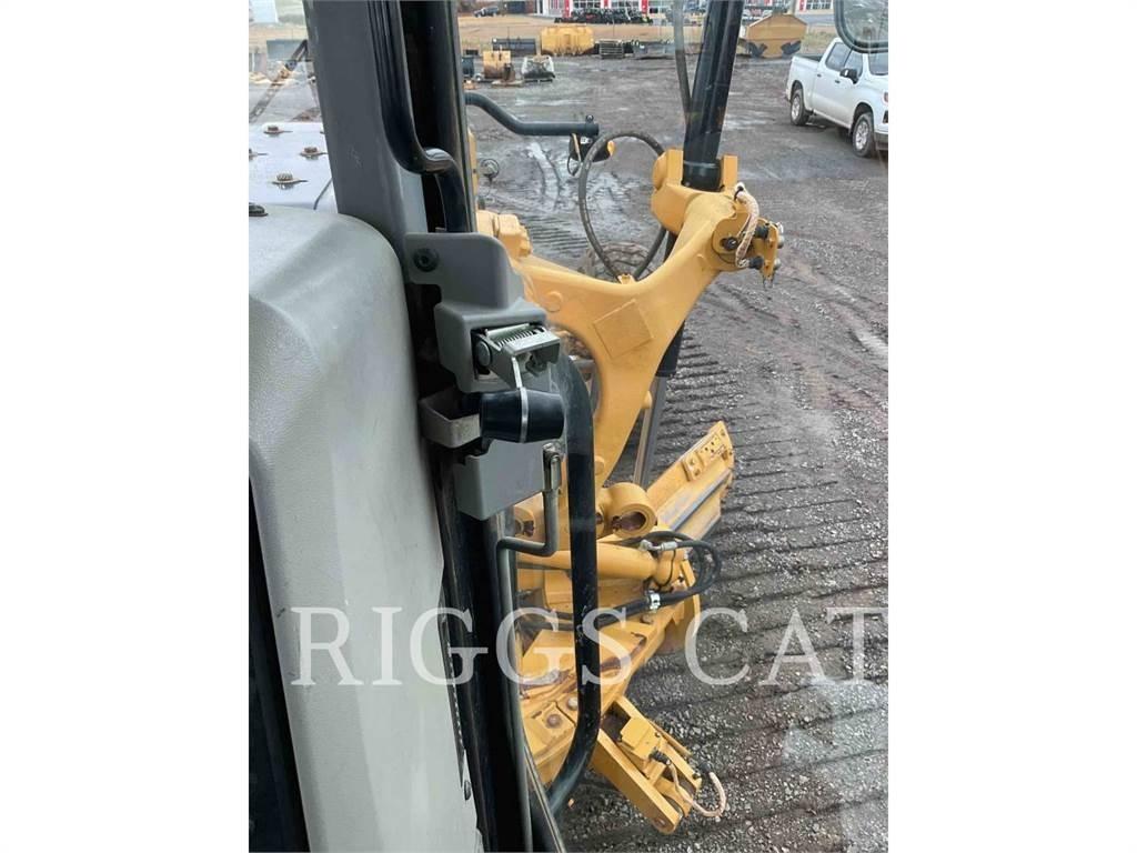 CAT 140M LC17 Graders