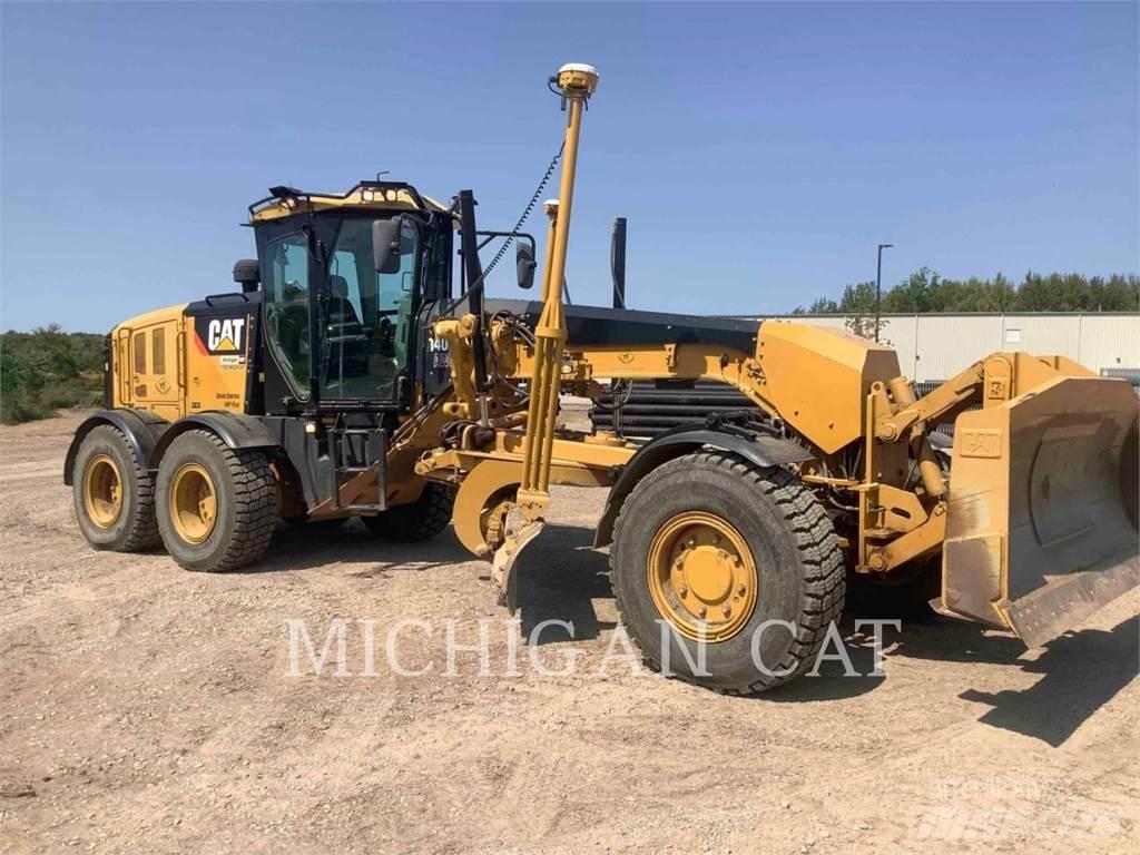 CAT 140M2 AWD Graders
