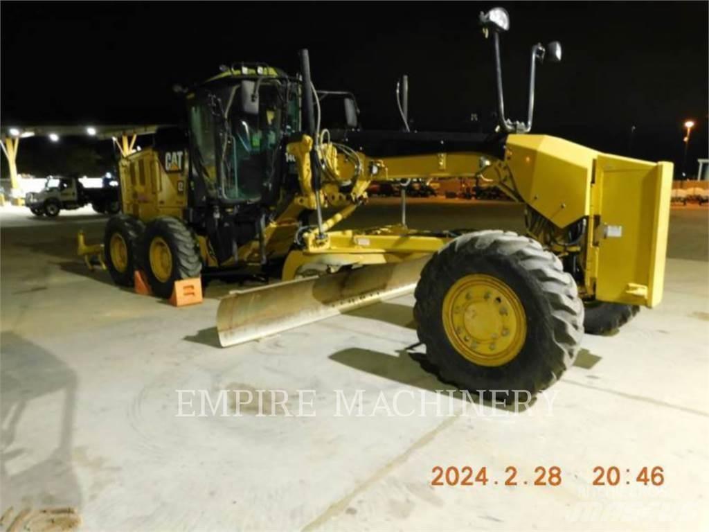 CAT 140M2 AWD Graders