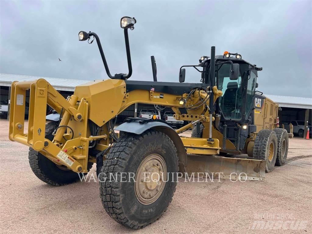 CAT 140M3 AWD Graders