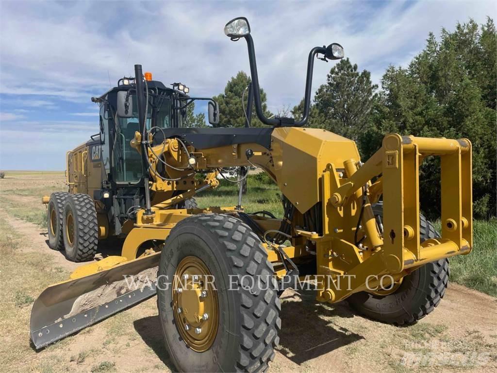 CAT 140M3 AWD Graders