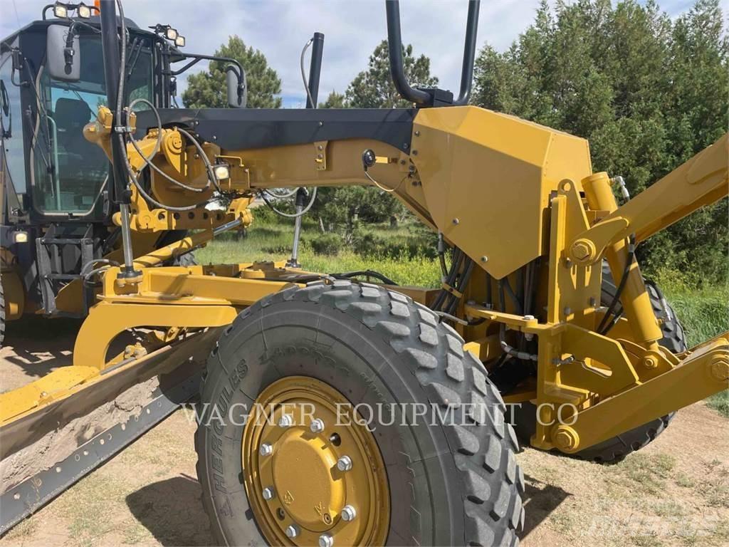 CAT 140M3 AWD Graders