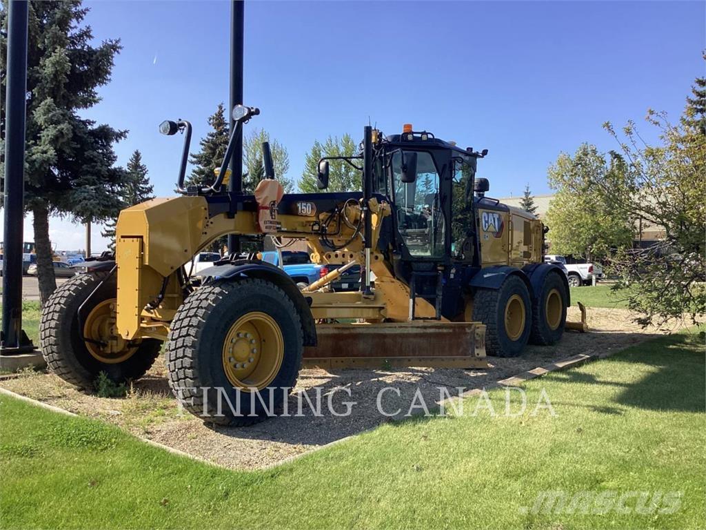CAT 150-15 Graders
