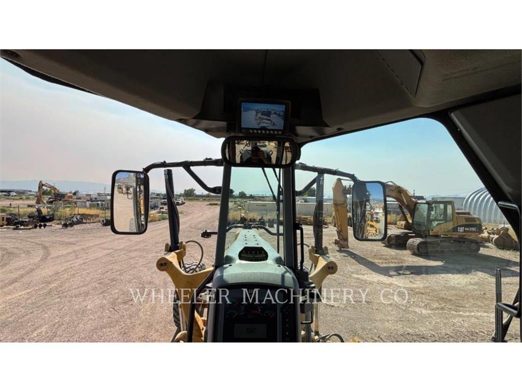 CAT 150 AWD Graders