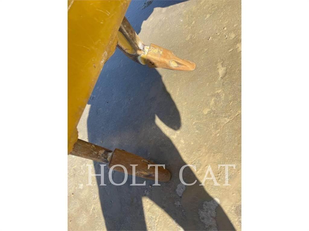 CAT 150 JOY3 Graders