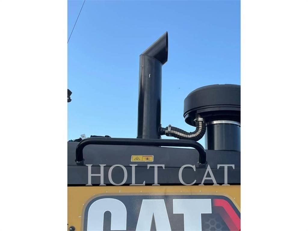 CAT 150 JOY3 Graders