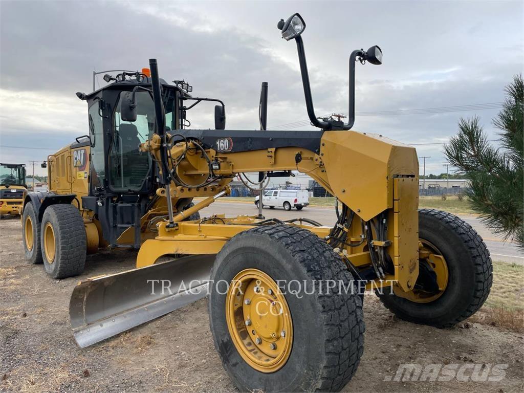 CAT 160 AWD Graders